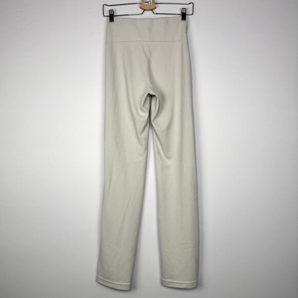 Lululemon Ribbed Softstreme High-Rise Pant 32.5" - Picture 5 of 9